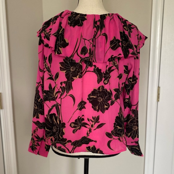 VICI HOT PINK FLORAL V NECK RUFFLED BLOUSE TOP - Picture 12 of 12
